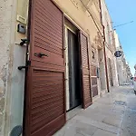 La Dimora Nel Sottano Strada
